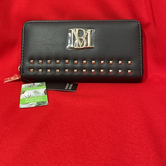 Badgley Mischka Wallet - Picture 2 of 14